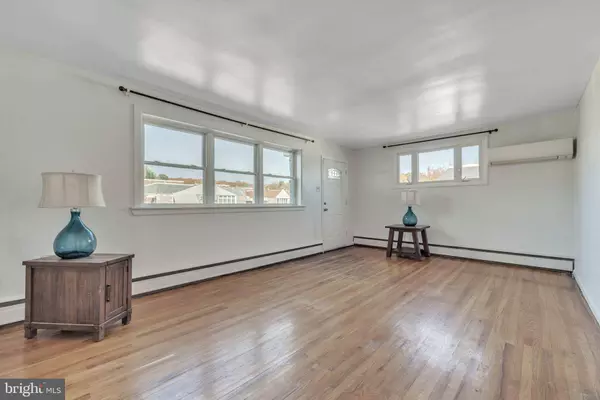 15135 MILFORD ST, Philadelphia, PA 19116