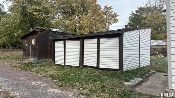 519 COLLEGE AVE, Quincy, IL 62301