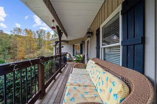 1174 Gardner Spring RD SE, Adairsville, GA 30103