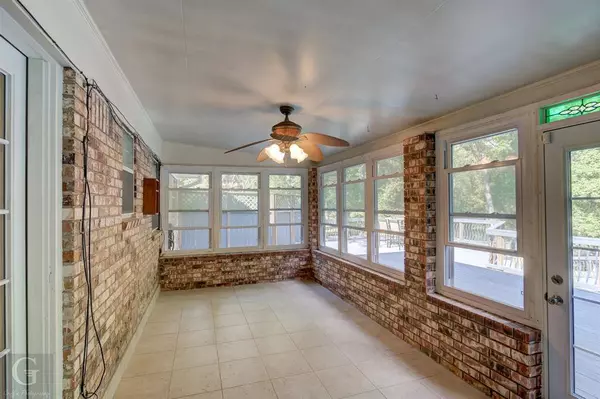 3411 Gary Rex Circle, Haughton, LA 71037