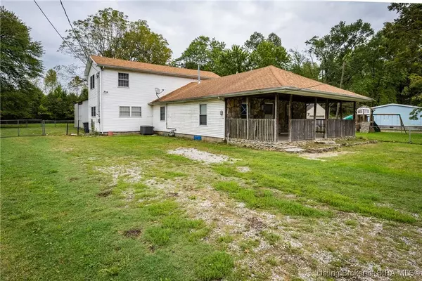 206 Myrtle ST, Jeffersonville, IN 47130