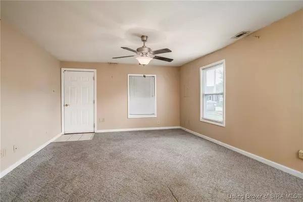 206 Myrtle ST, Jeffersonville, IN 47130