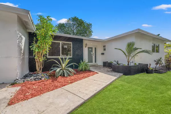 1410 NW 56th Ave, Lauderhill, FL 33313