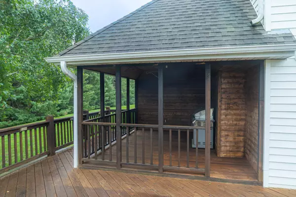 39 Oakridge DR, Newport, MN 55055