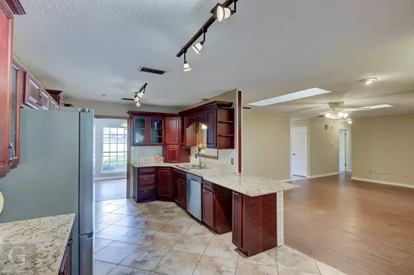 3411 Gary Rex Circle, Haughton, LA 71037