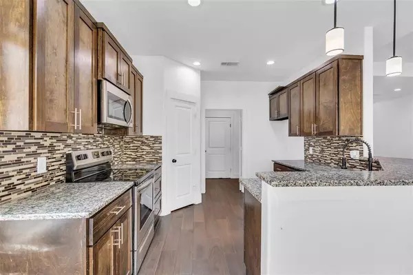 812 Ash Street, Ferris, TX 75125