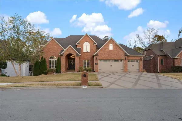 408 NW O St, Bentonville, AR 72712