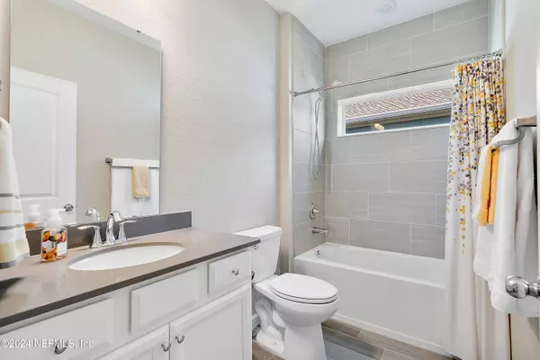 208 GAN WAY, St Johns, FL 32259