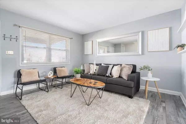 2711 MOORGATE RD, Dundalk, MD 21222