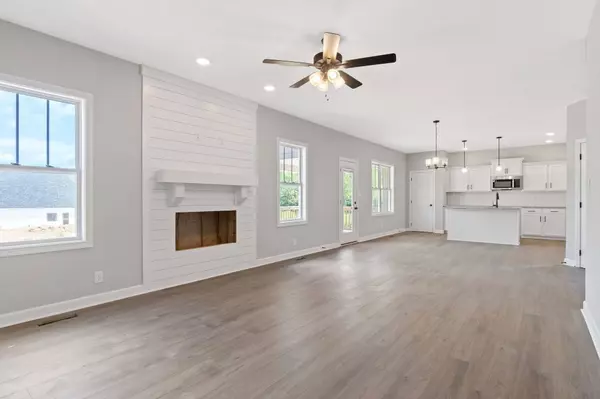 2051 Ireland way, Clarksville, TN 37042