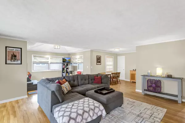 3819 Pinecrest RD, Rockford, IL 61107