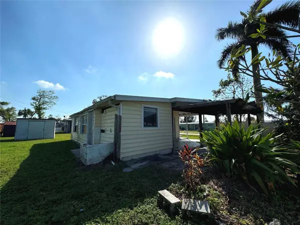 21218 GLADIS AVE, Port Charlotte, FL 33952