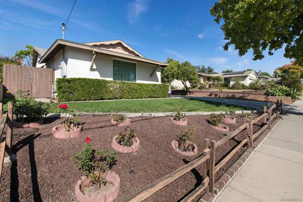 8108 Dorchester St, Spring Valley, CA 91977