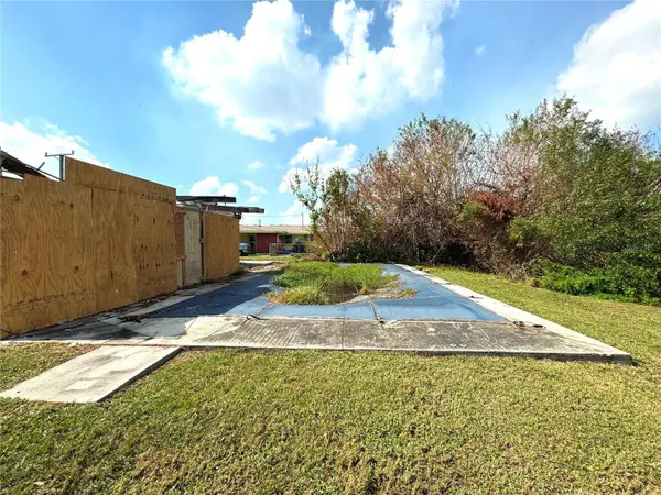 7960 SYDNEY AVE, North Port, FL 34287