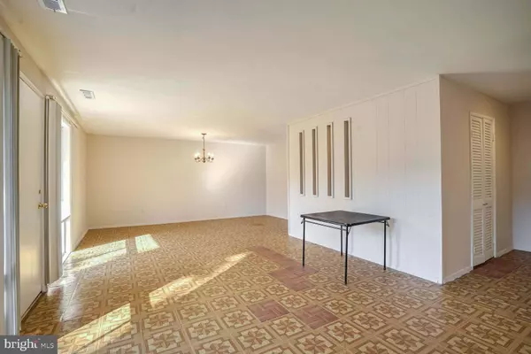 519 WILSON BRIDGE DR #6718 B-2, Oxon Hill, MD 20745