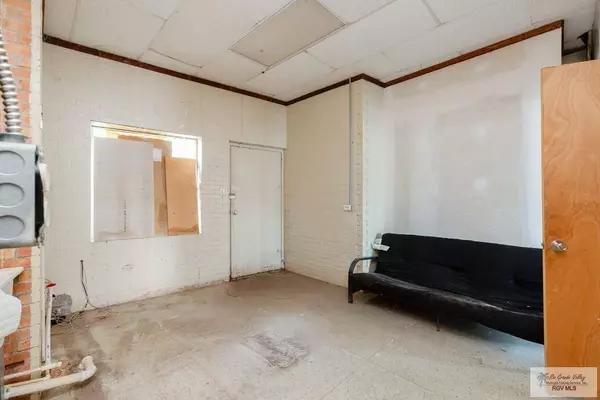 229 N 7TH ST., Raymondville, TX 78580