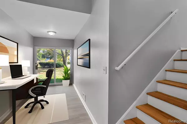 7828 KAISER Street, Canton, MI 48187