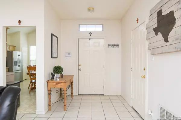 11507 Creek Crossing, San Antonio, TX 78253