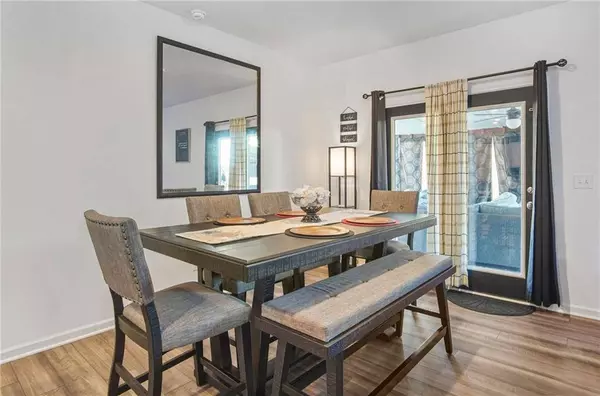 136 Knightsbridge LN, Winder, GA 30680