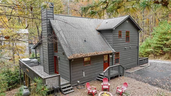 862 Monticello DR, Ellijay, GA 30540