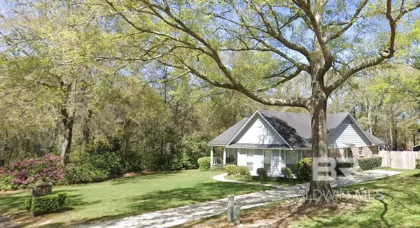 7100 S Huntington Court, Mobile, AL 36619