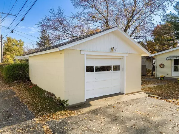 211 E Marion Street, Portage, WI 53901