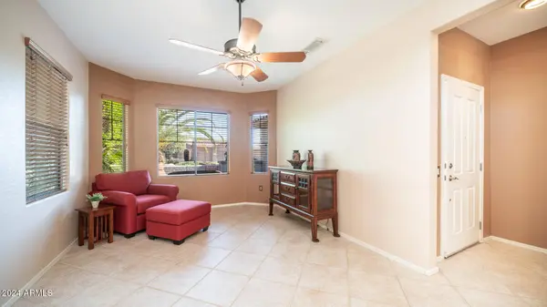 19784 N LOS ALTOS Way, Surprise, AZ 85374