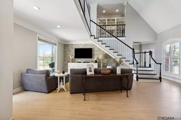 58550 VILLAGE DR, Plaquemine, LA 70764