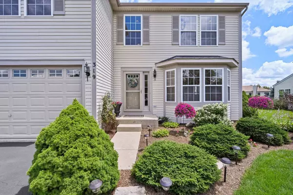 319 White Oak ST, Hampshire, IL 60140