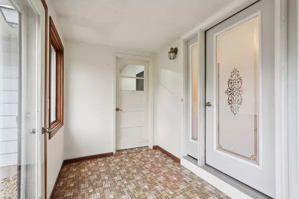 7195 Hickory Run, Waunakee, WI 53597