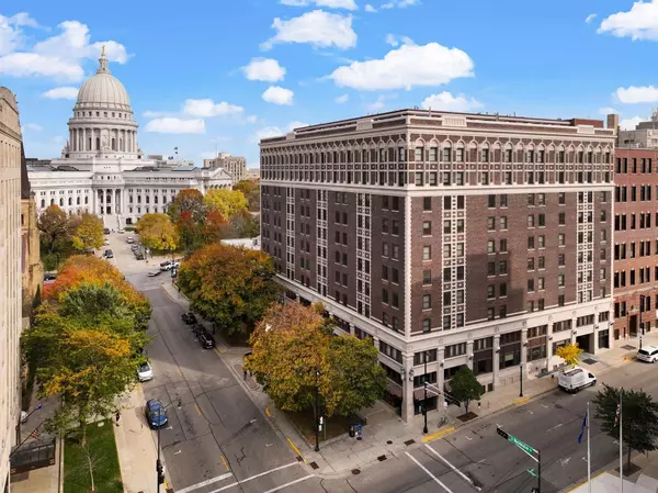 123 W Washington Avenue #706, Madison, WI 53703