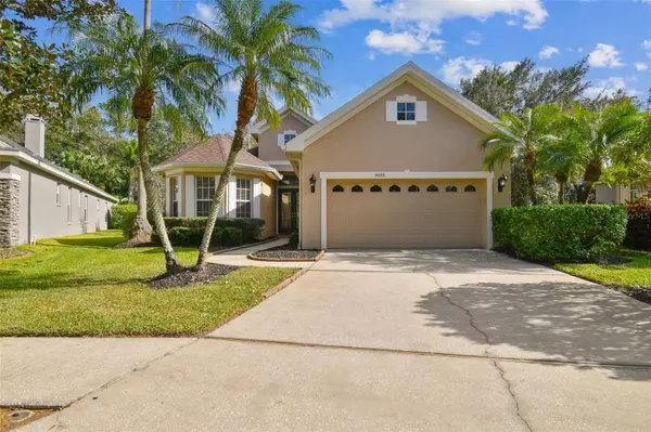 9615 GREENPOINTE DR, Tampa, FL 33626