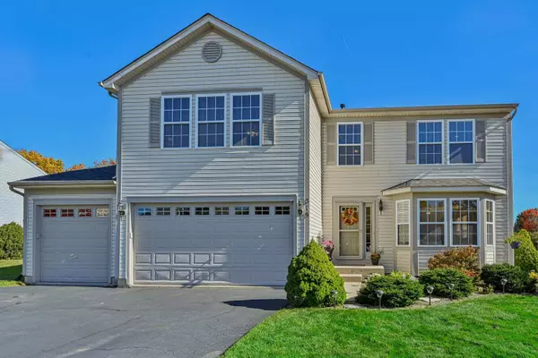 319 White Oak ST, Hampshire, IL 60140