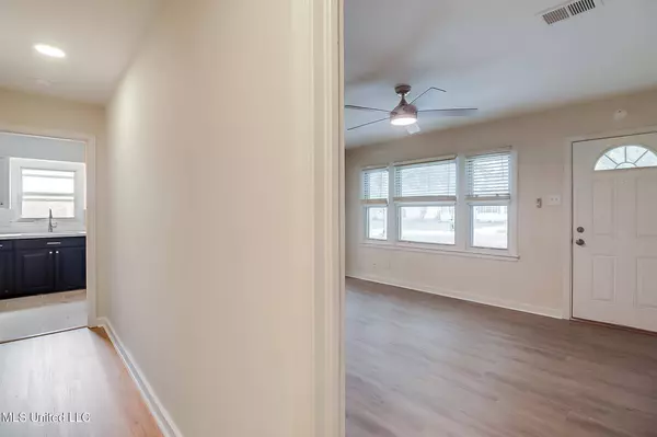 4008 Chamberlain Avenue, Gulfport, MS 39507