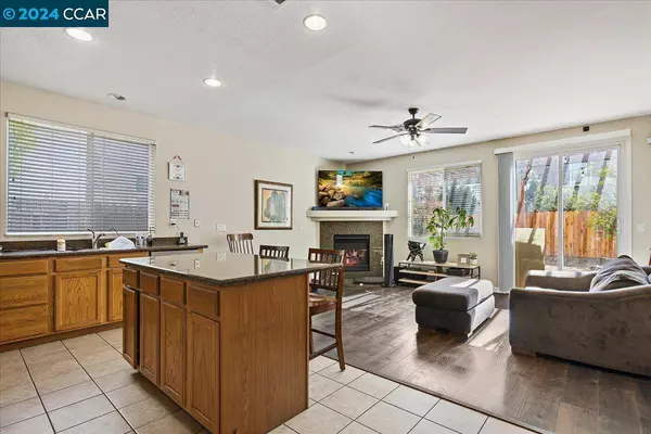 1612 Mcguire Cir, Suisun City, CA 94585