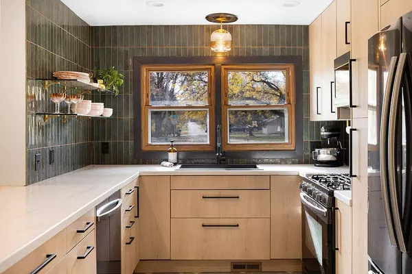 3125 Leonard NW Street, Grand Rapids, MI 49504