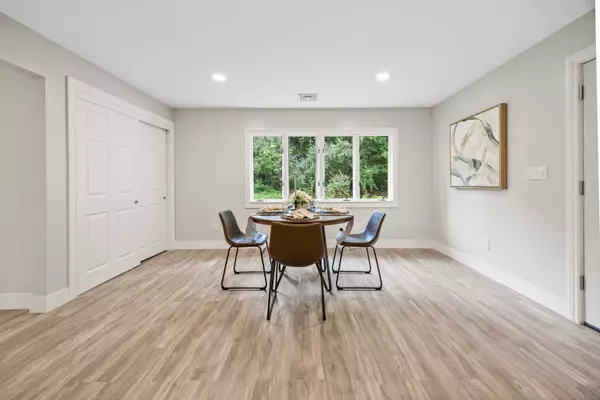 359 Amity Road, Bethany, CT 06524