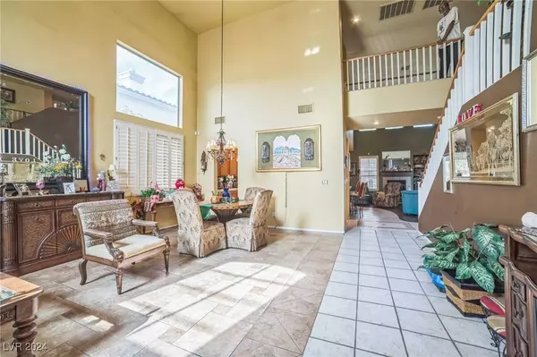 9272 W Viking Road, Las Vegas, NV 89147