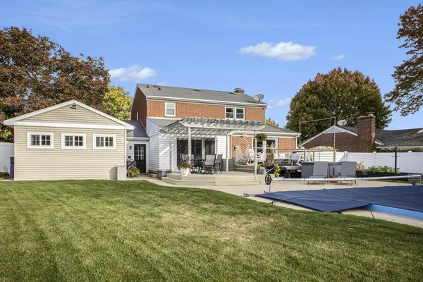 1900 Eastbrook SE Street, Grand Rapids, MI 49508