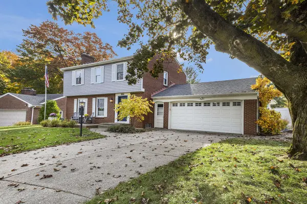 1900 Eastbrook SE Street, Grand Rapids, MI 49508