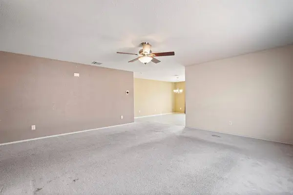 8421 Shallow Creek Drive, Fort Worth, TX 76179