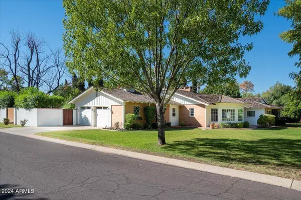 77 E OCOTILLO Road, Phoenix, AZ 85012