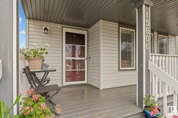 15806 139 ST NW, Edmonton, AB T6V 1S5