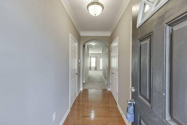 2149 Burns View LN, Lawrenceville, GA 30044