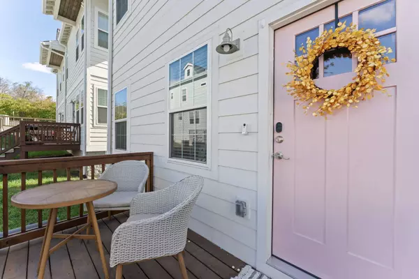 721B Arbor Trace Cir, Nashville, TN 37207