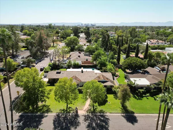 77 E OCOTILLO Road, Phoenix, AZ 85012