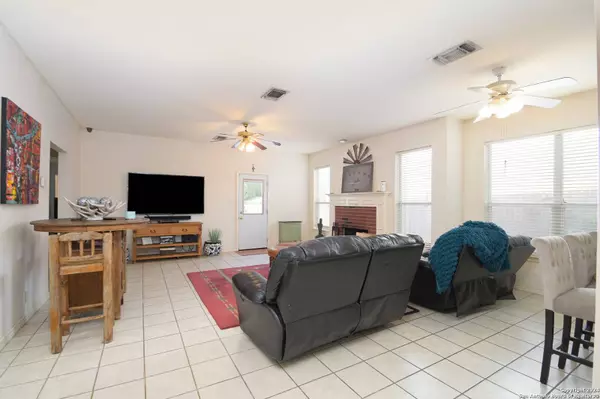 11507 Creek Crossing, San Antonio, TX 78253