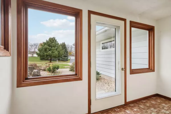 7195 Hickory Run, Waunakee, WI 53597