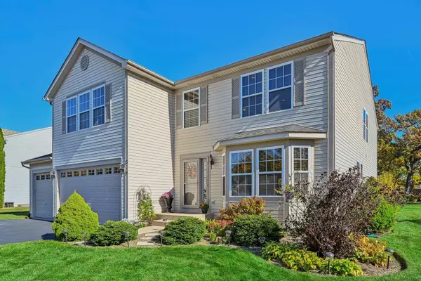 319 White Oak ST, Hampshire, IL 60140