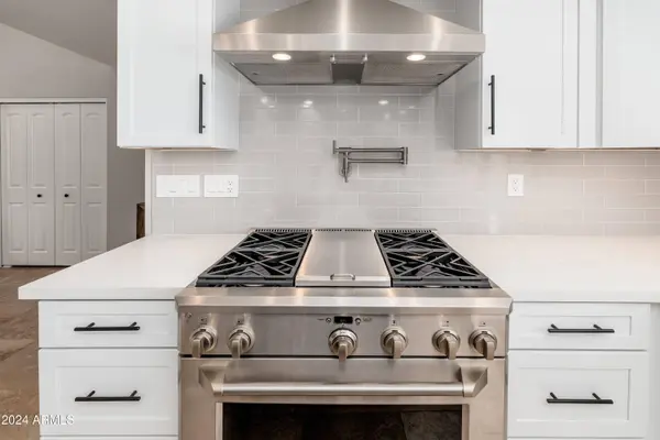 8431 E Via De Encanto --, Scottsdale, AZ 85258